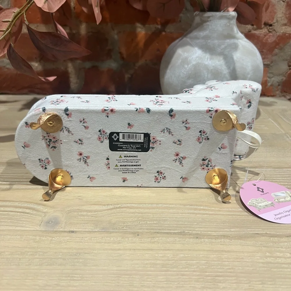 NWT Floral Mini Chaise Lounge Jewelry Box Organizer